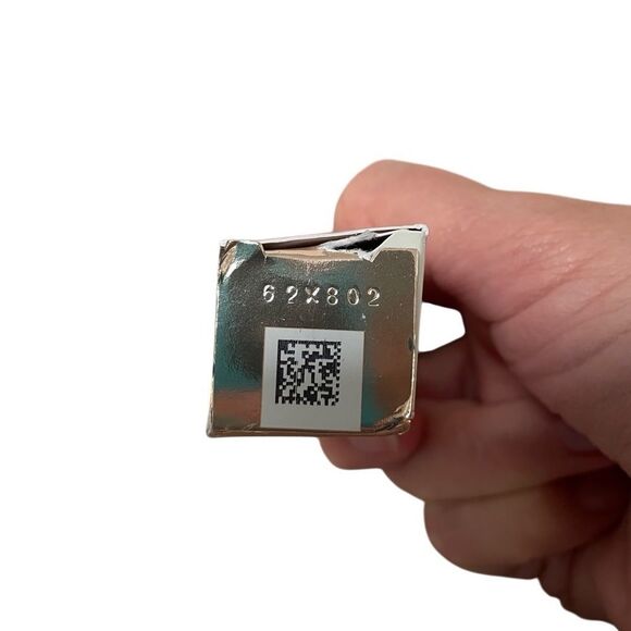 Lancome Teint Idole Ultra Wear Care & Glow Serum Concealer 330N - Picture 3 of 7